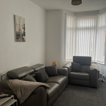 Modern 2 Bed Sleep 5 Close To Anfield Stadium Villa Liverpool Exterior photo